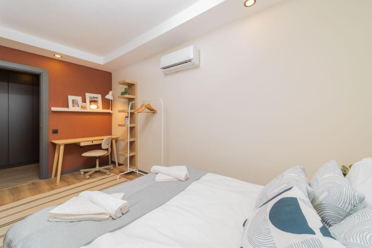 Sleek And Central In Muratpasa * Antalya