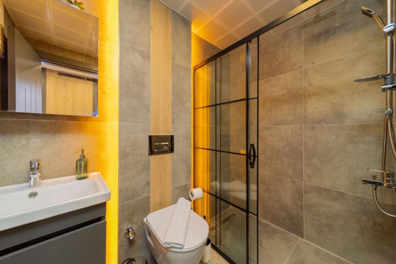 Daire Sleek And Central In Muratpasa *